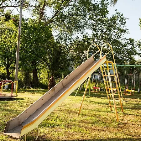 Paradise Village Ξενοδοχείο με διαμερίσματα Ρόδα